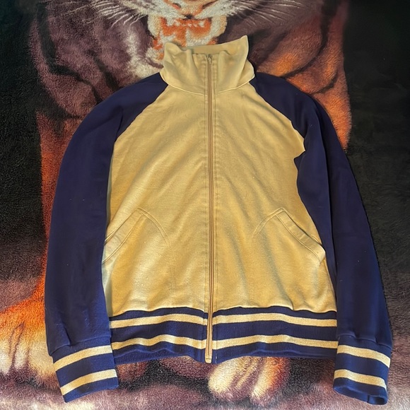 ZIP UP SWEATER FOR SALE - Picture 1 of 6